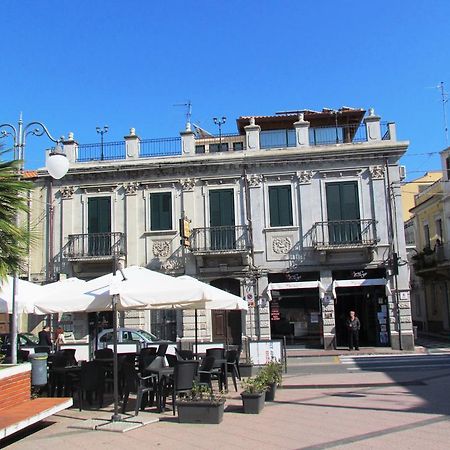 Hôtel L' Antica Reggia à Furci Siculo Extérieur photo