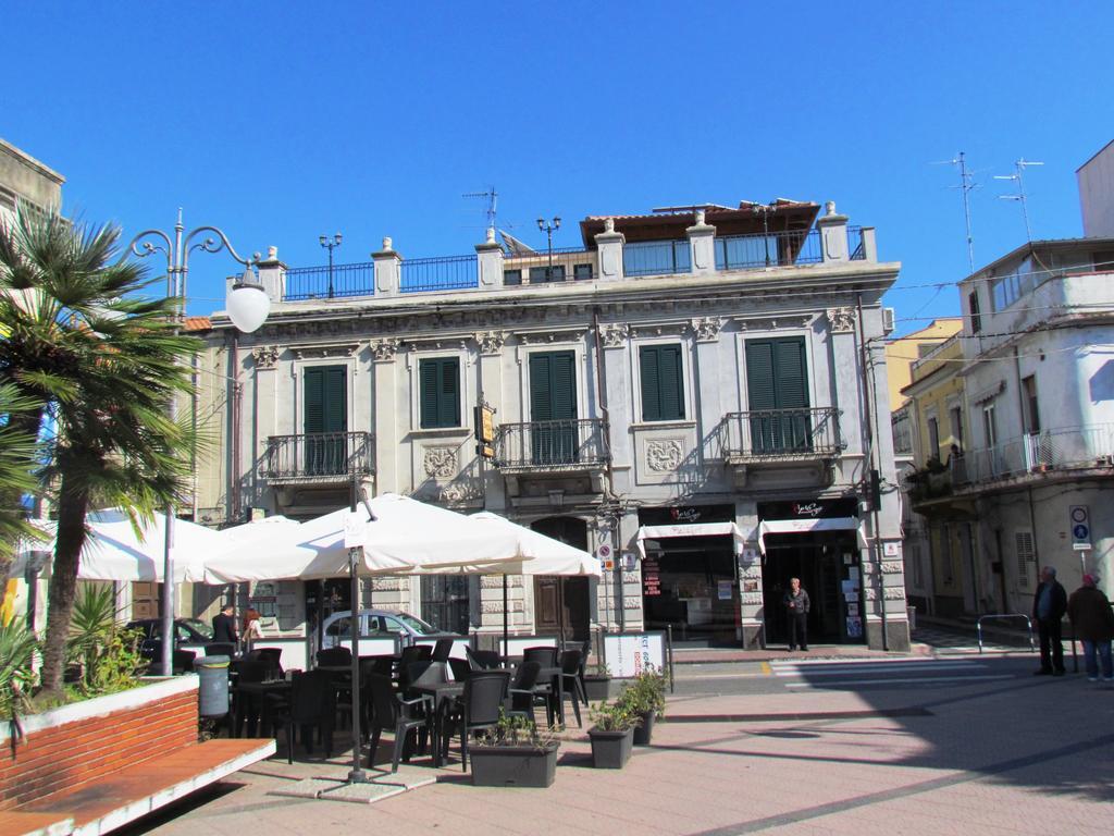 Hôtel L' Antica Reggia à Furci Siculo Extérieur photo