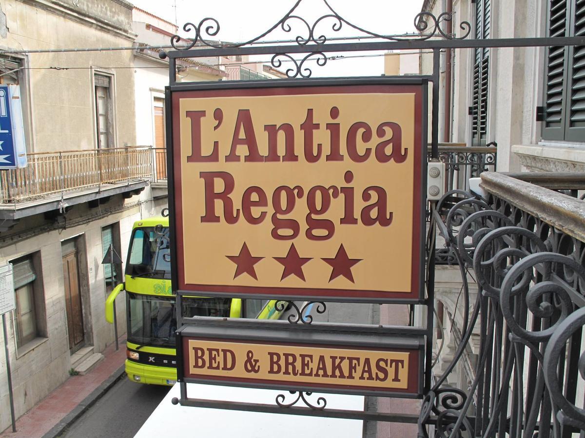 Hôtel L' Antica Reggia à Furci Siculo Extérieur photo